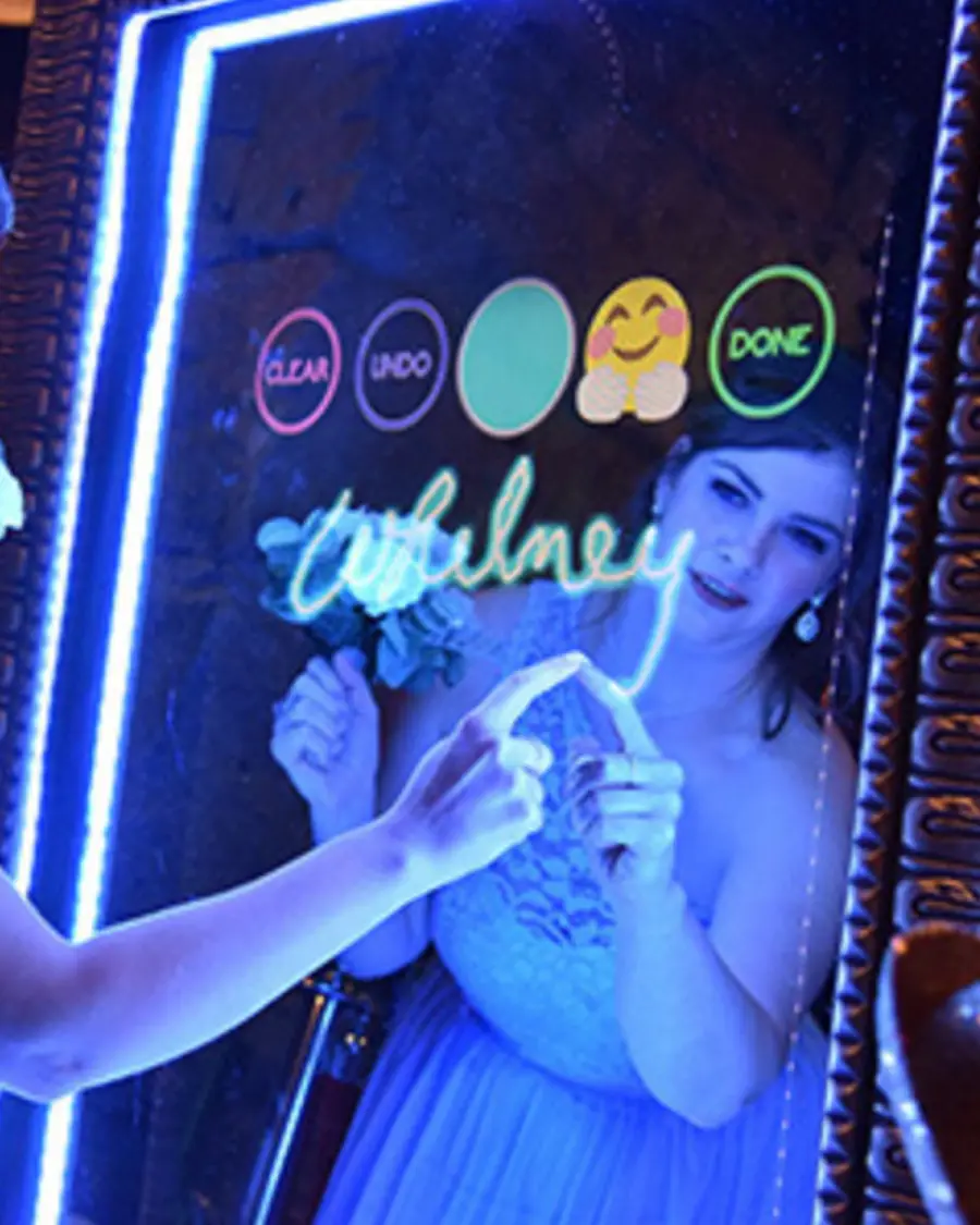 Full-length photo captured by the Magic Mirror